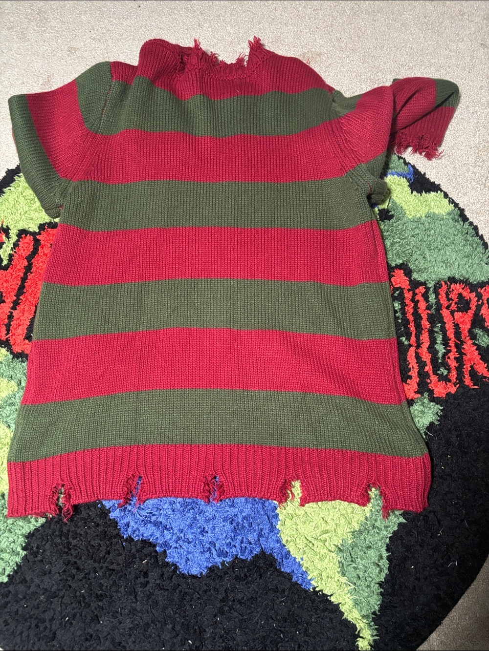 Authentic Freddy Krueger Sweater - Picture 3 of 3